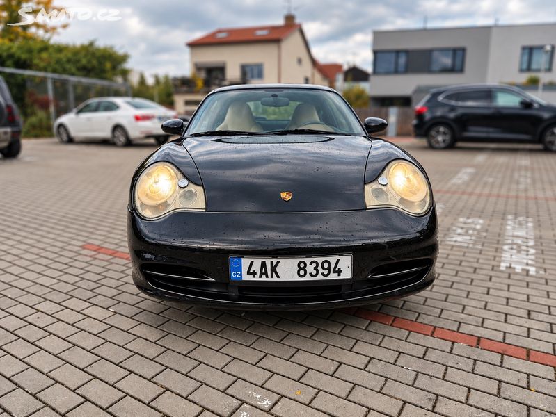 Porsche 911, Porsche 911 Carrera 4